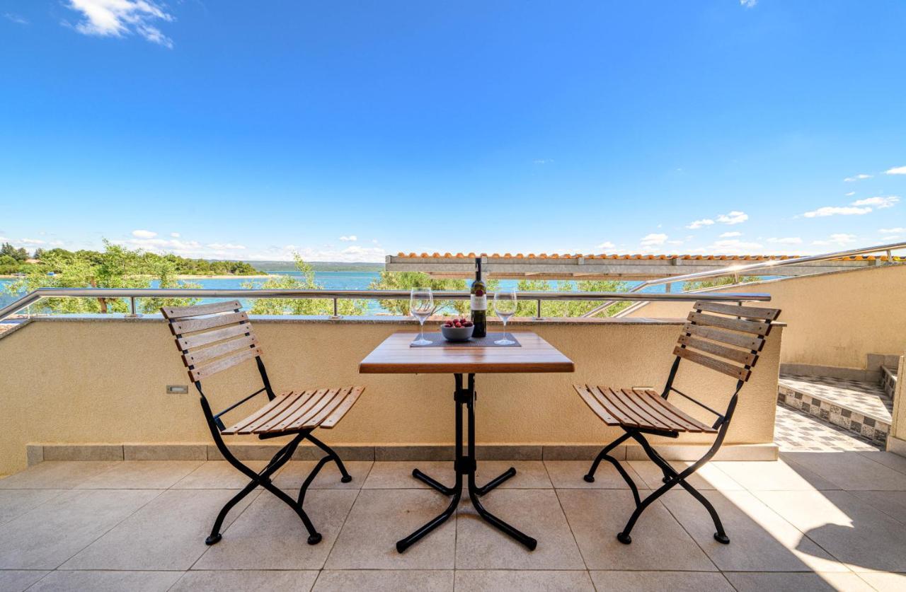 Apartamento Sibenik Boats Raslina Exterior foto